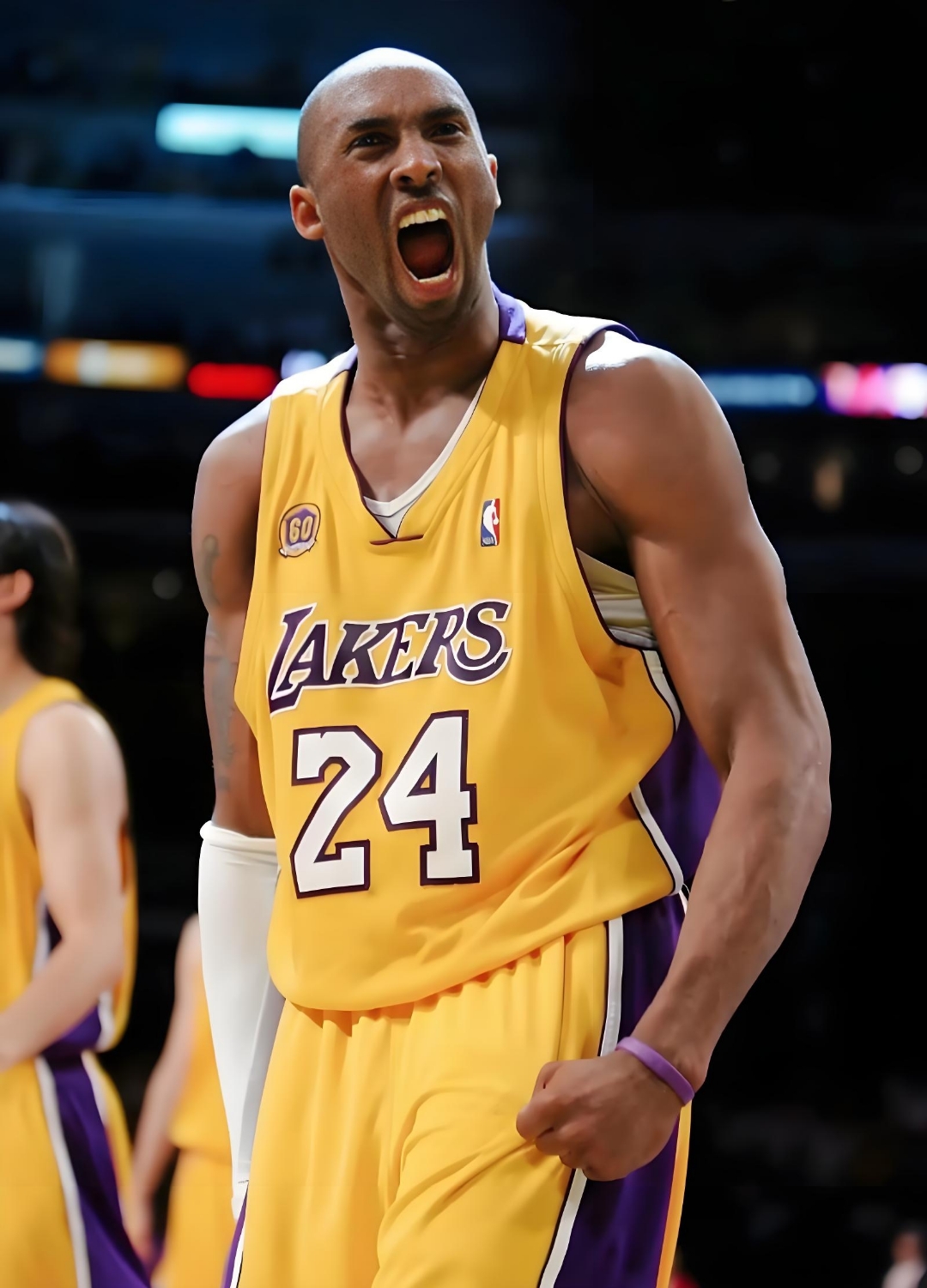 詹姆斯一向 詹姆斯一向