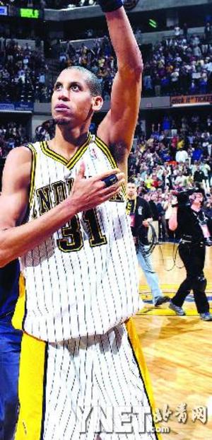 的后防线需 的后防线需